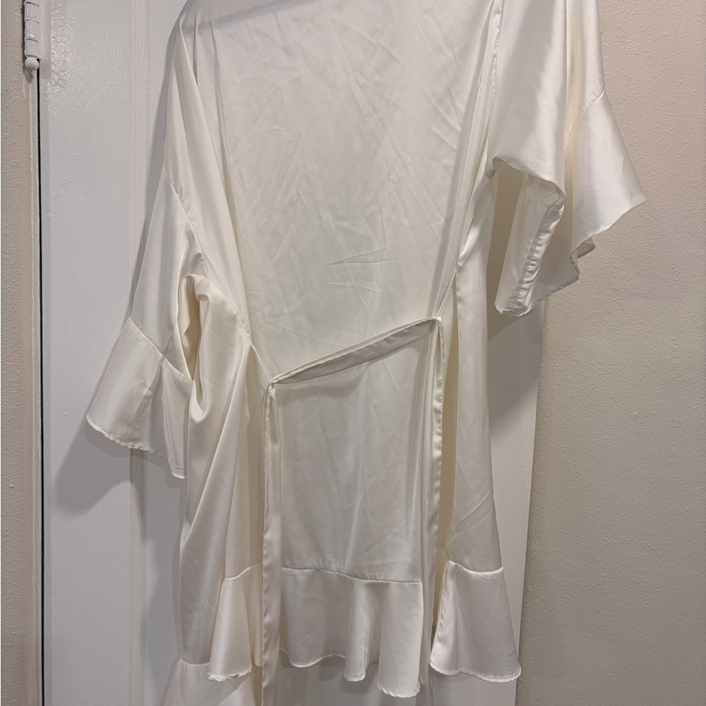 Birdy Grey White Satin Ruffle Robe - Picture 9 of 11